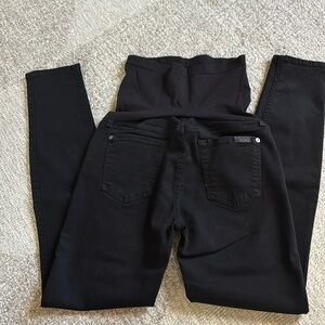 7 FOR ALL MANKIND MATERNITY JEANS 26 NWOT